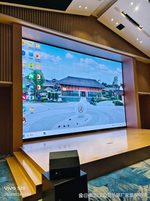 技術演進與場景革新 從SMD到COB，小間距LED屏、室內拼接屏及LED顯示的新格局